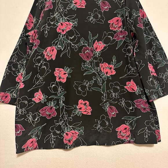 14th & Union Dark Floral Top Womens 2X Whimsy Travel Office Spring Pullover - Picture 13 of 13